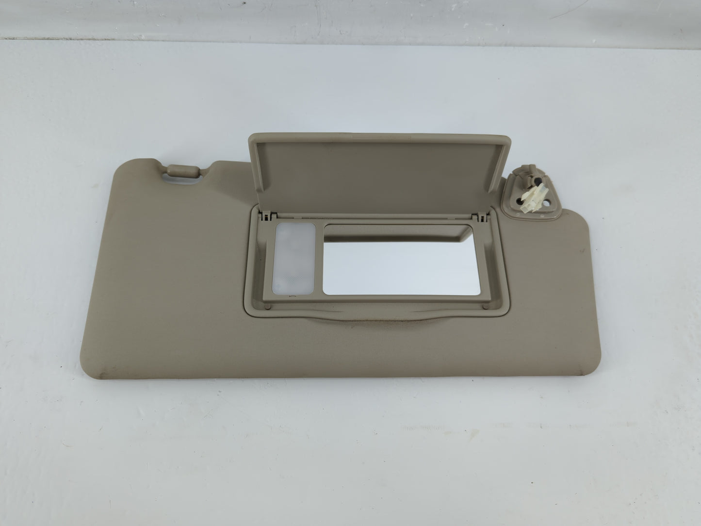 2008-2015 Nissan Rogue Sun Visor Shade Replacement Passenger Right Mirror Fits Fits 2008 2009 2010 2011 2012 2013 2014 2015 
