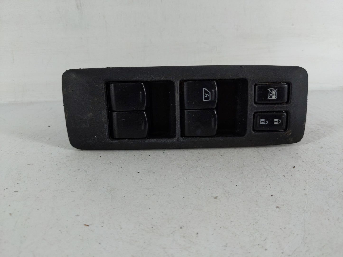 2011-2015 Nissan Rogue Master Power Window Switch Replacement Driver Side Left Fits Fits 2011 2012 2013 2014 2015 OEM Used A