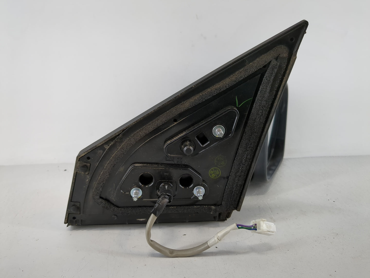 2008-2015 Nissan Rogue Passenger Side View Mirror - Right Door Mirror OEM Used - Oemusedautoparts1.com