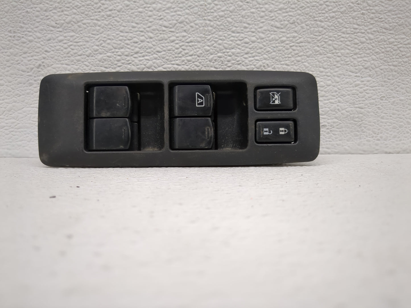 2011-2015 Nissan Rogue Master Power Window Switch Replacement Driver Side Left Fits Fits 2011 2012 2013 2014 2015 OEM Used A