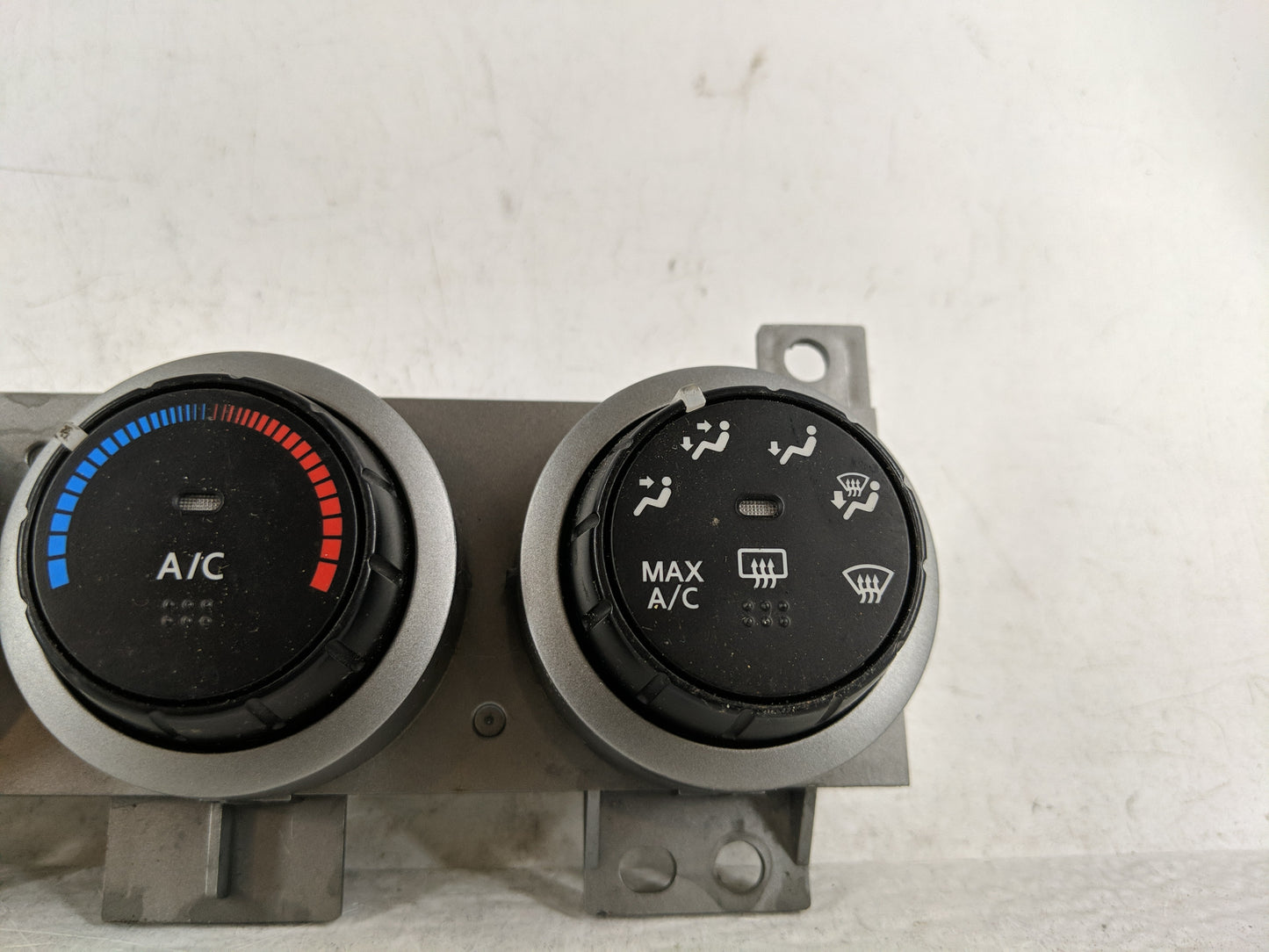 2011-2015 Nissan Rogue Climate Control Module Temperature AC/Heater Replacement P/N:27500 1VL0A Fits Fits 2011 2012 2013 201