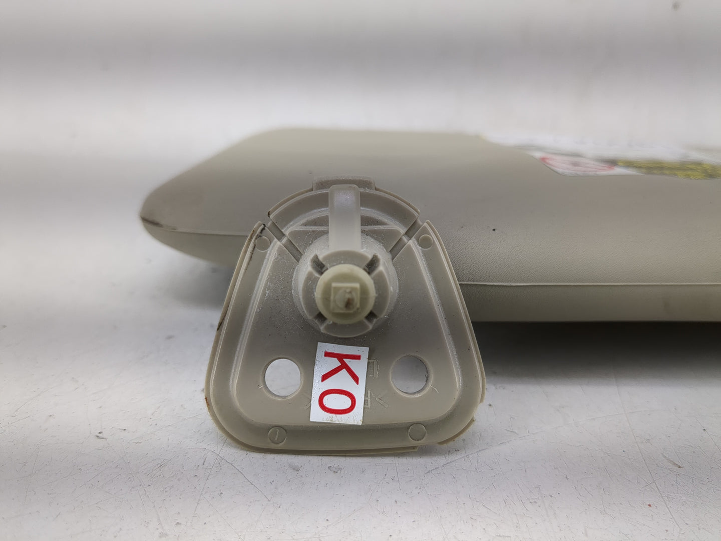 2008-2015 Nissan Rogue Sun Visor Shade Replacement Passenger Right Mirror Fits Fits 2008 2009 2010 2011 2012 2013 2014 2015 