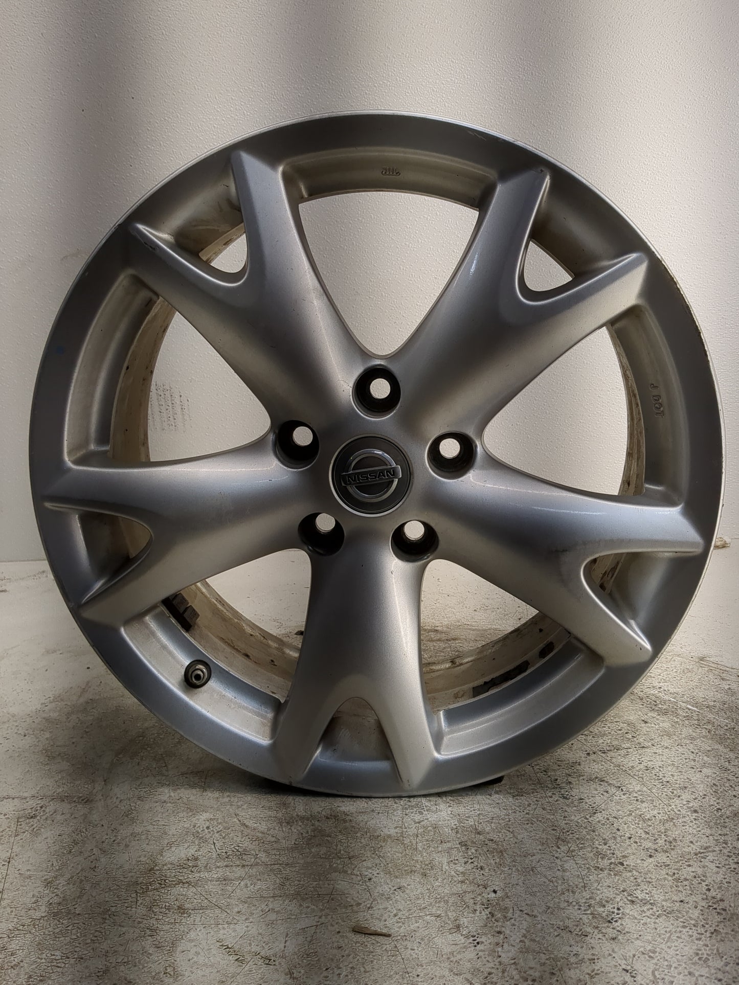 2008-2012 Nissan Rogue Oem Wheel Rim - Oemusedautoparts1.com