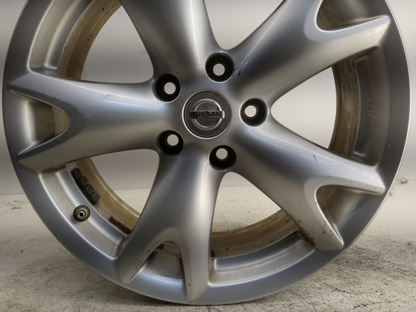 2008-2012 Nissan Rogue Oem Wheel Rim - Oemusedautoparts1.com