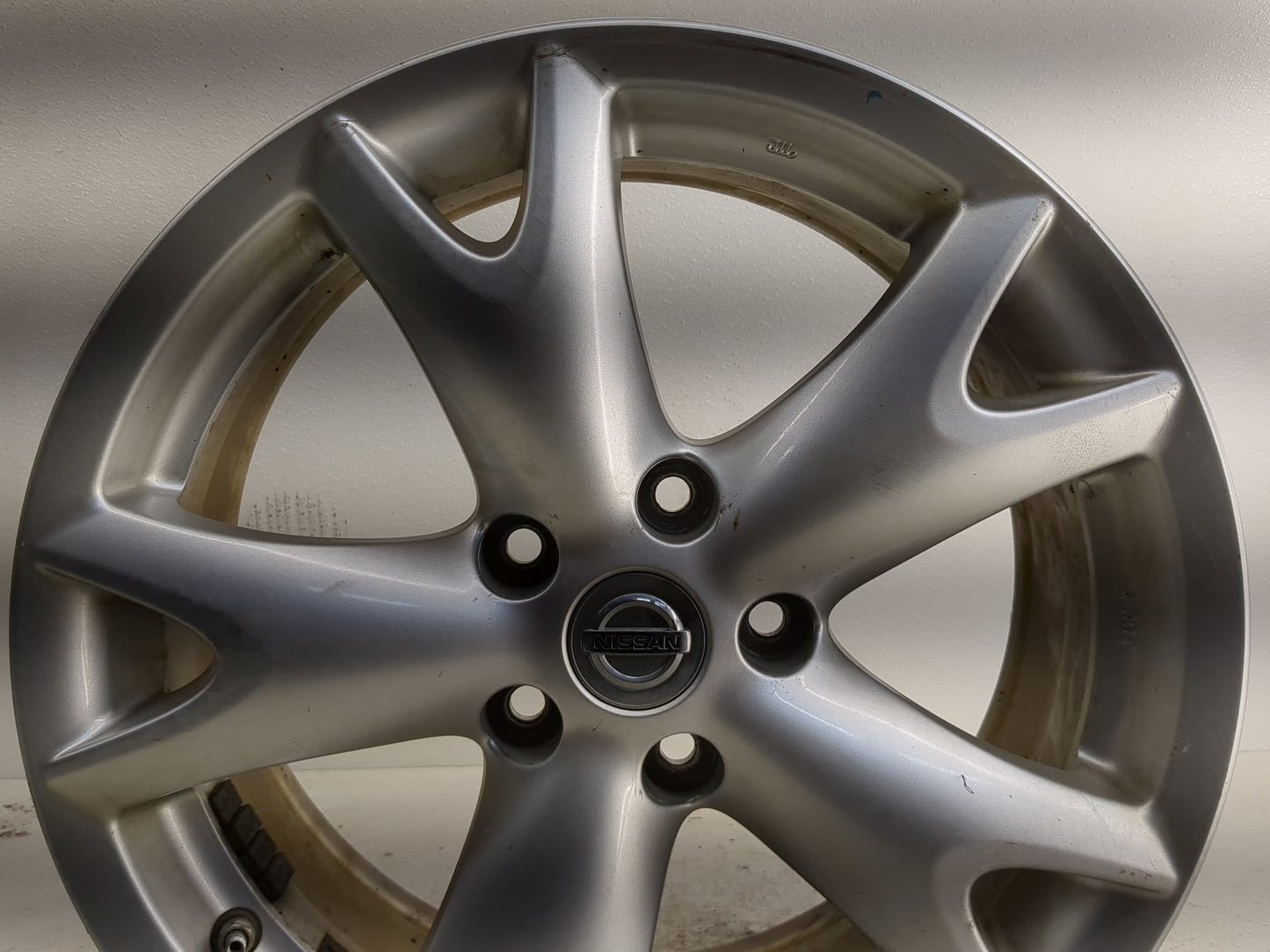 2008-2012 Nissan Rogue Oem Wheel Rim - Oemusedautoparts1.com