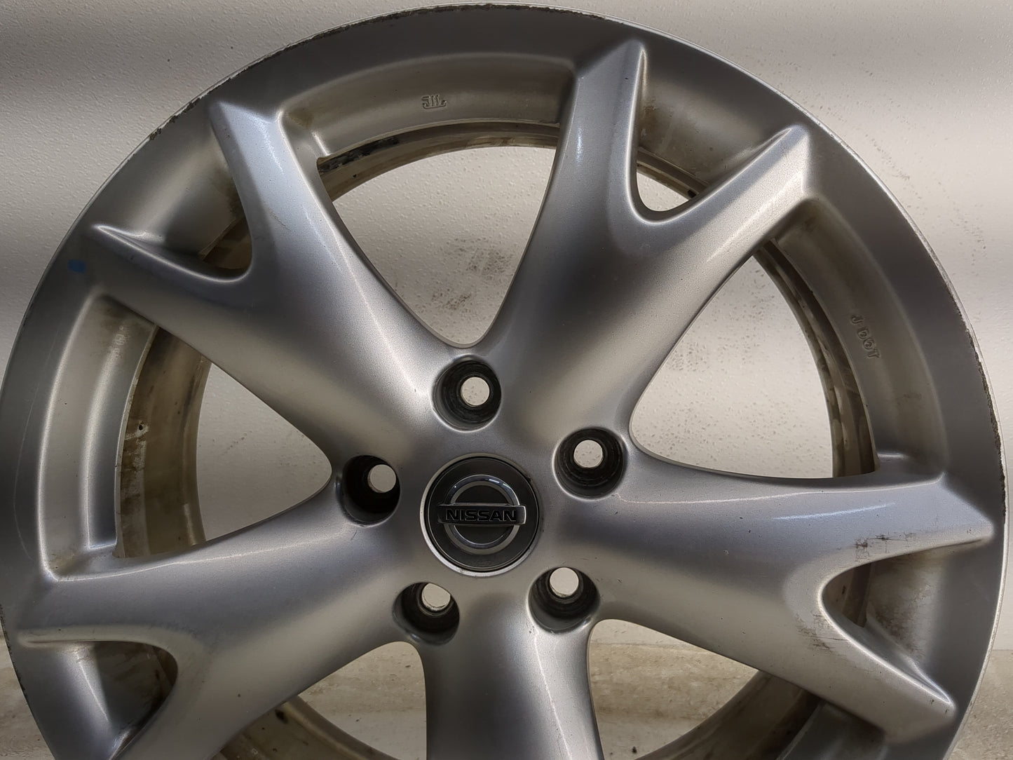 2008-2012 Nissan Rogue Oem Wheel Rim - Oemusedautoparts1.com