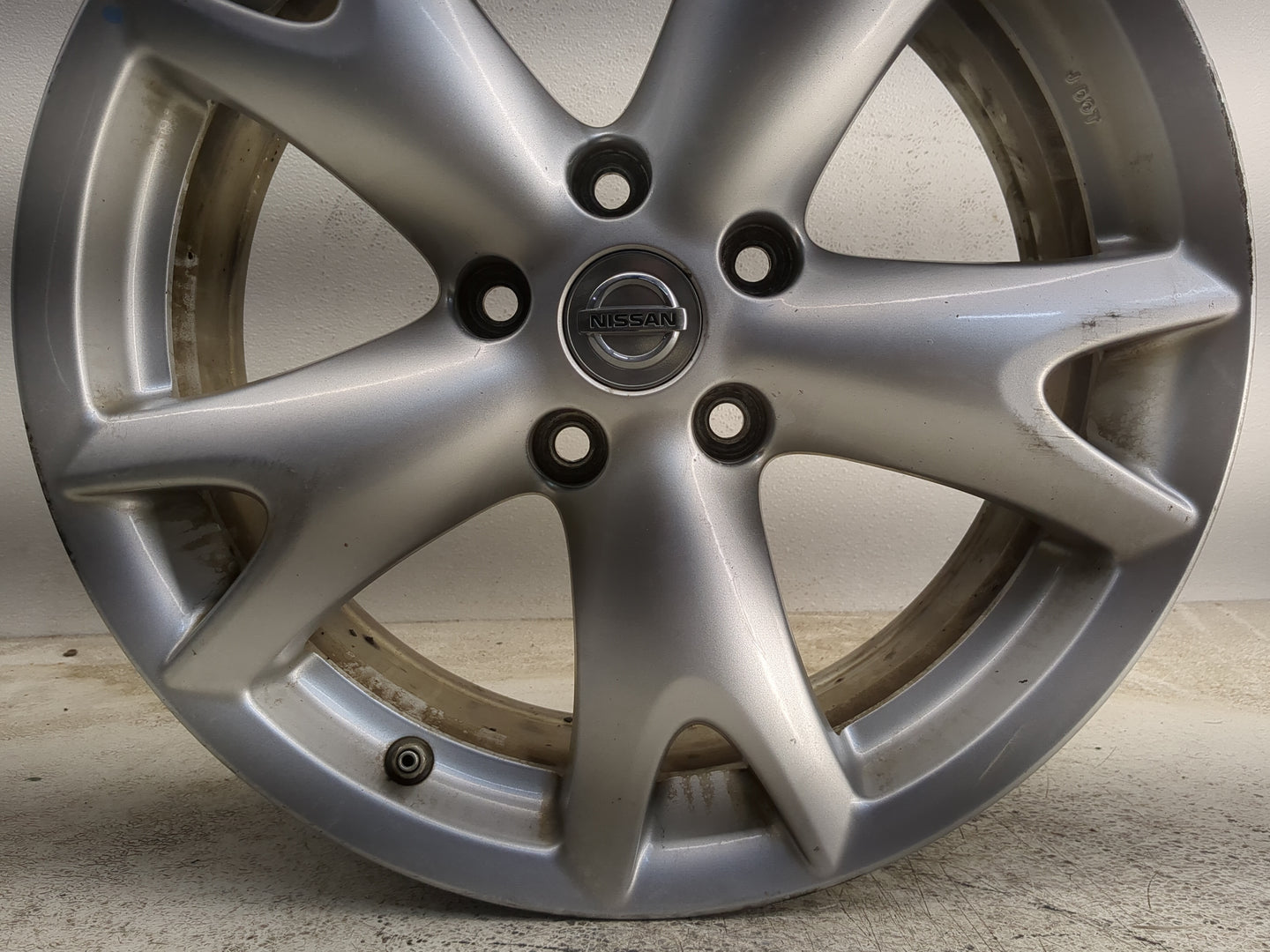 2008-2012 Nissan Rogue Oem Wheel Rim - Oemusedautoparts1.com