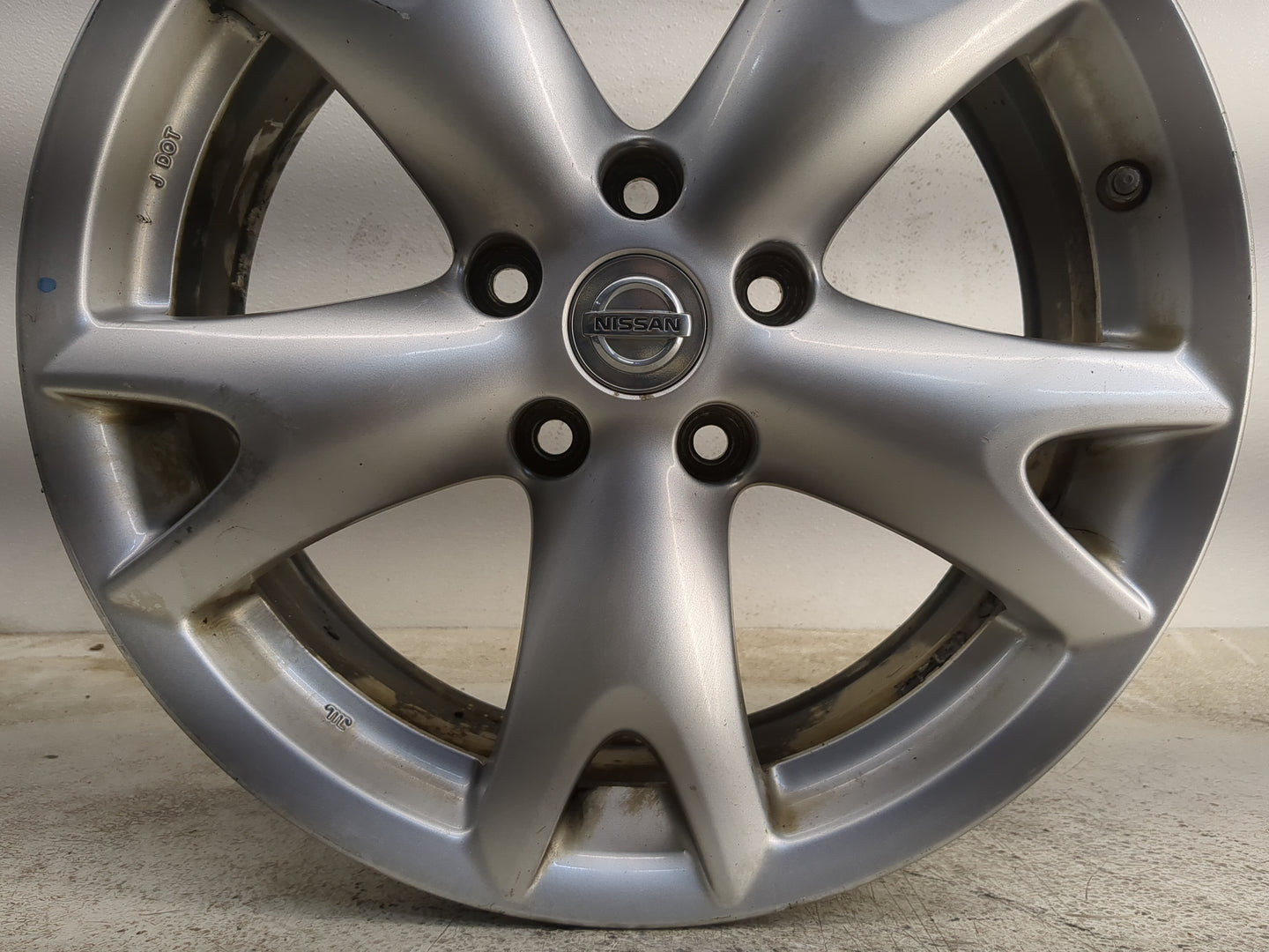 2008-2012 Nissan Rogue Oem Wheel Rim - Oemusedautoparts1.com