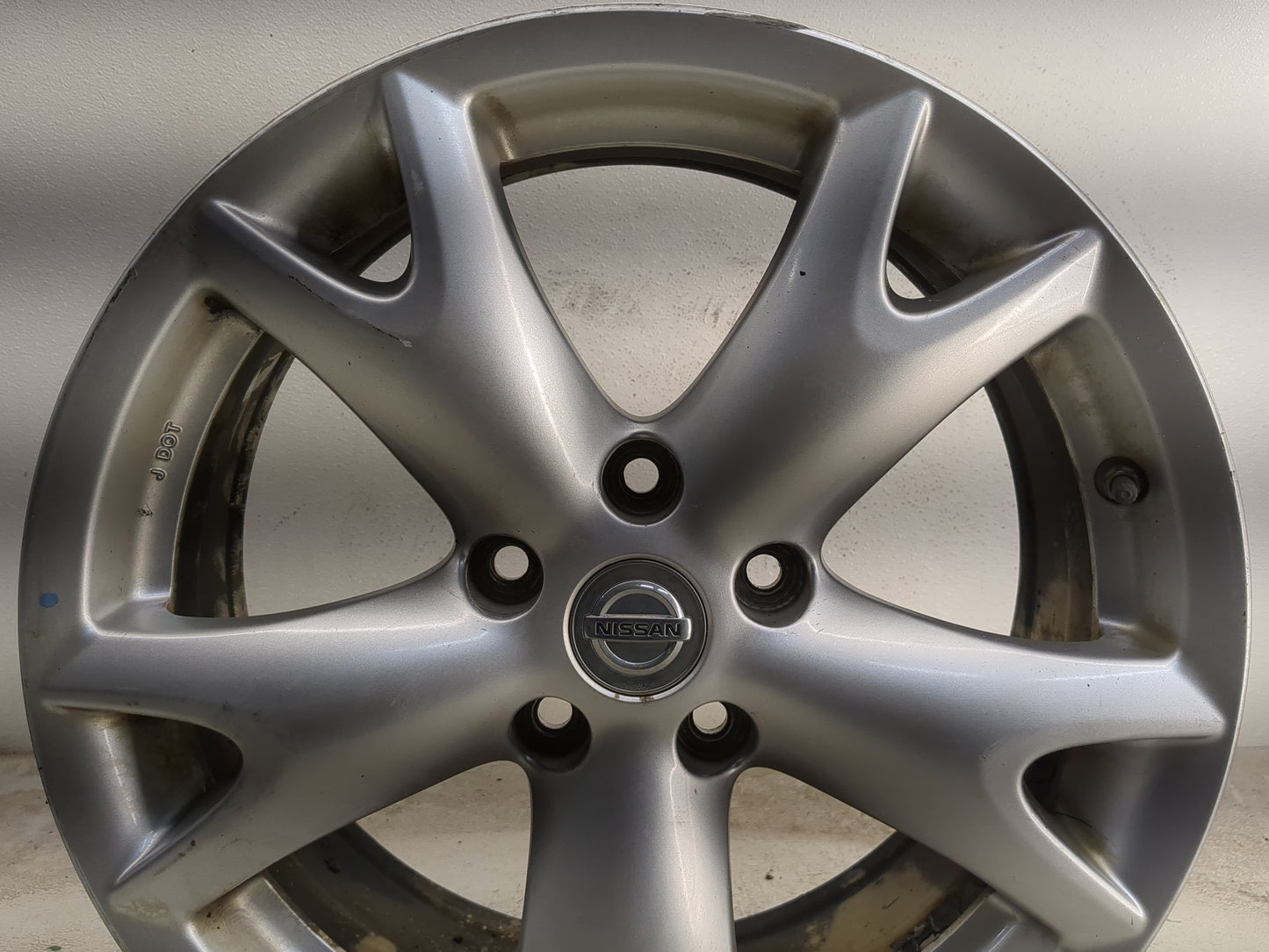 2008-2012 Nissan Rogue Oem Wheel Rim - Oemusedautoparts1.com