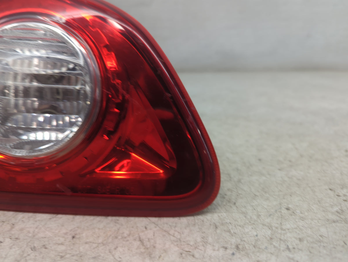 2009-2015 Nissan Rogue Passenger Right Side Deck Lid Mounted Tail Light 1211694 - Oemusedautoparts1.com
