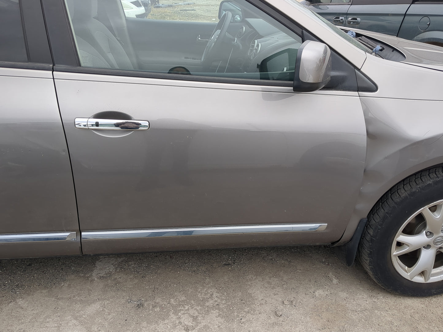 2011-2014 Nissan Rogue Passenger Front Door Oem - Oemusedautoparts1.com