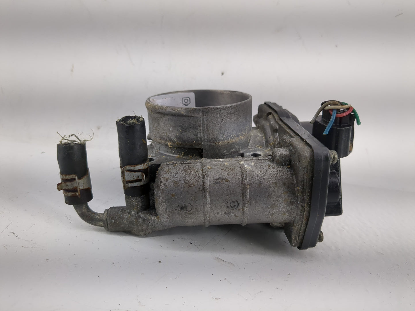 2011-2015 Nissan Rogue Throttle Body Fits Fits 2011 2012 2013 2014 2015 OEM Used Auto Parts - Oemusedautoparts1.com