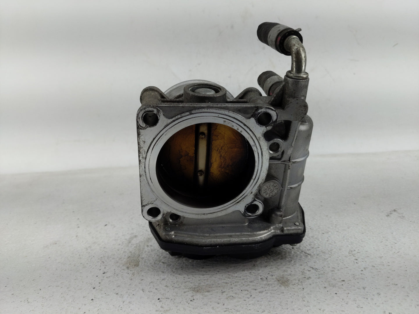 2011-2015 Nissan Rogue Throttle Body Fits Fits 2011 2012 2013 2014 2015 OEM Used Auto Parts - Oemusedautoparts1.com