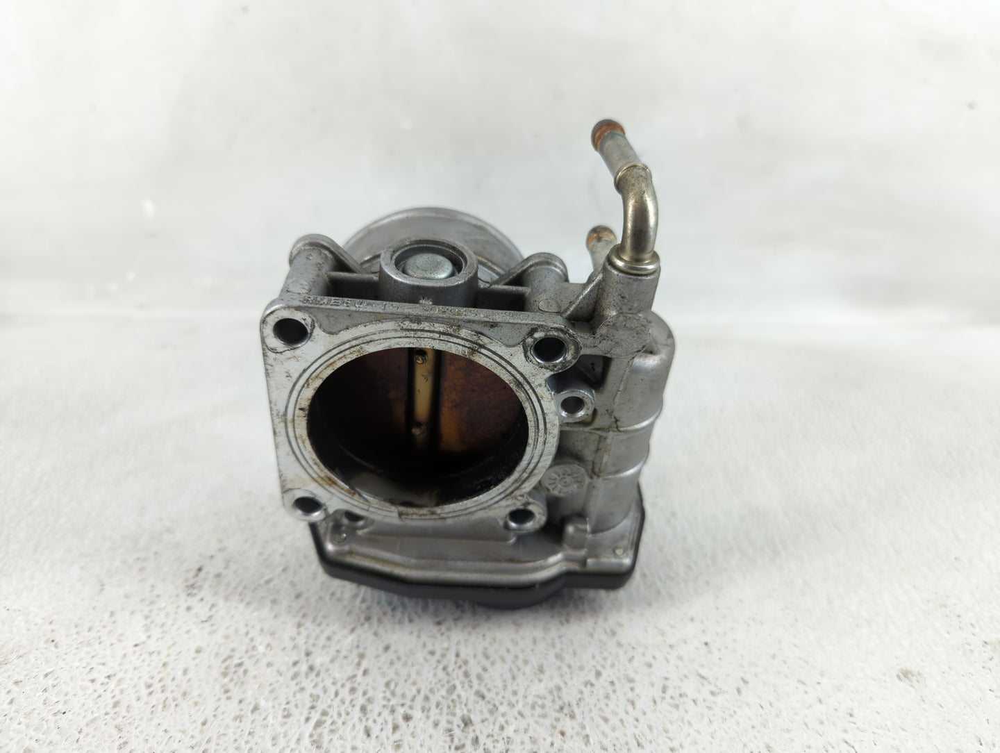 2011-2015 Nissan Rogue Throttle Body Fits Fits 2011 2012 2013 2014 2015 OEM Used Auto Parts - Oemusedautoparts1.com