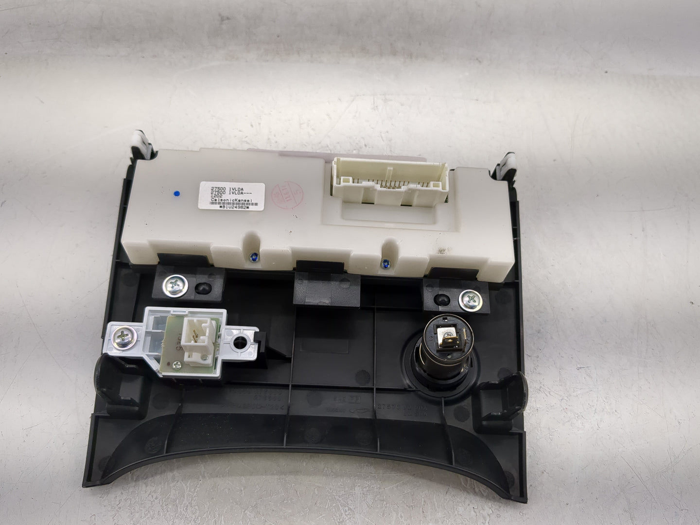 2011-2015 Nissan Rogue Climate Control Module Temperature AC/Heater Replacement P/N:27500 1VL0A Fits Fits 2011 2012 2013 201