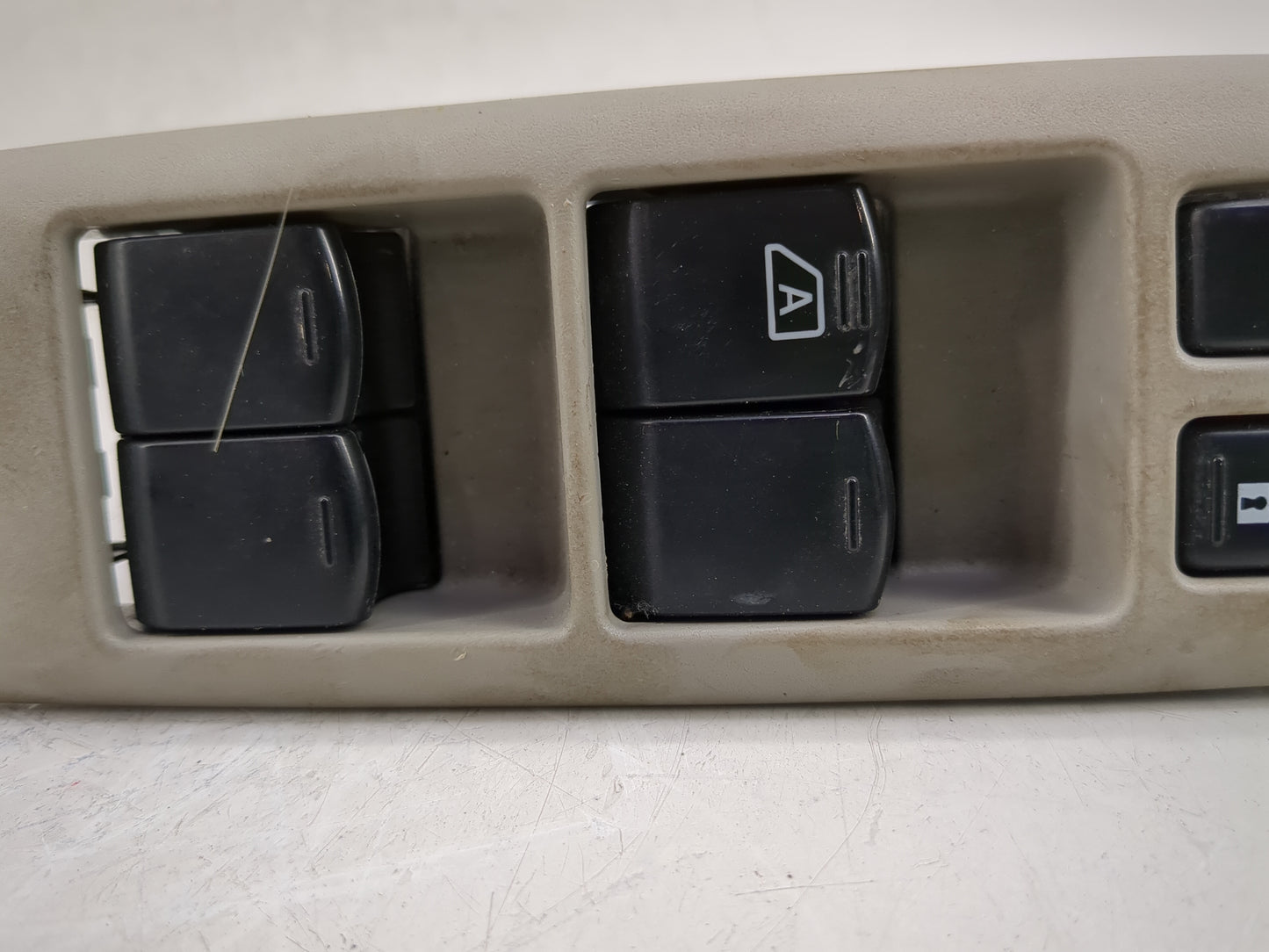 2011-2015 Nissan Rogue Master Power Window Switch Replacement Driver Side Left Fits Fits 2011 2012 2013 2014 2015 OEM Used A