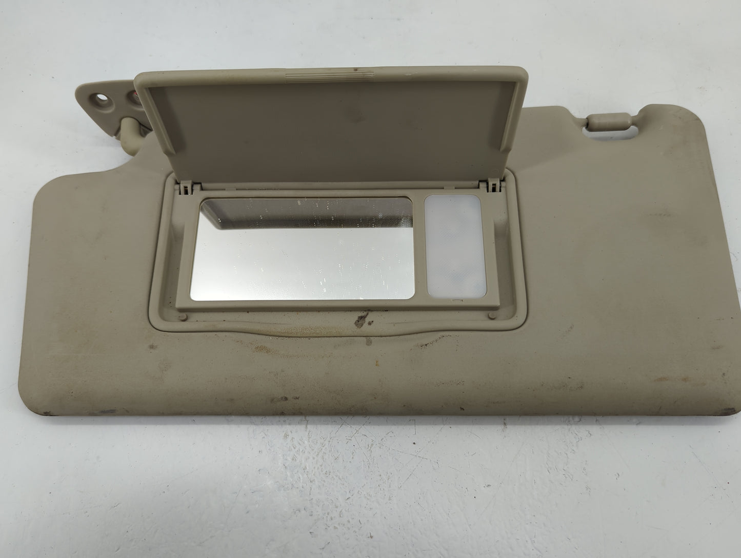 2011-2015 Nissan Rogue Sun Visor Shade Replacement Driver Left Mirror Fits Fits 2011 2012 2013 2014 2015 OEM Used Auto Parts
