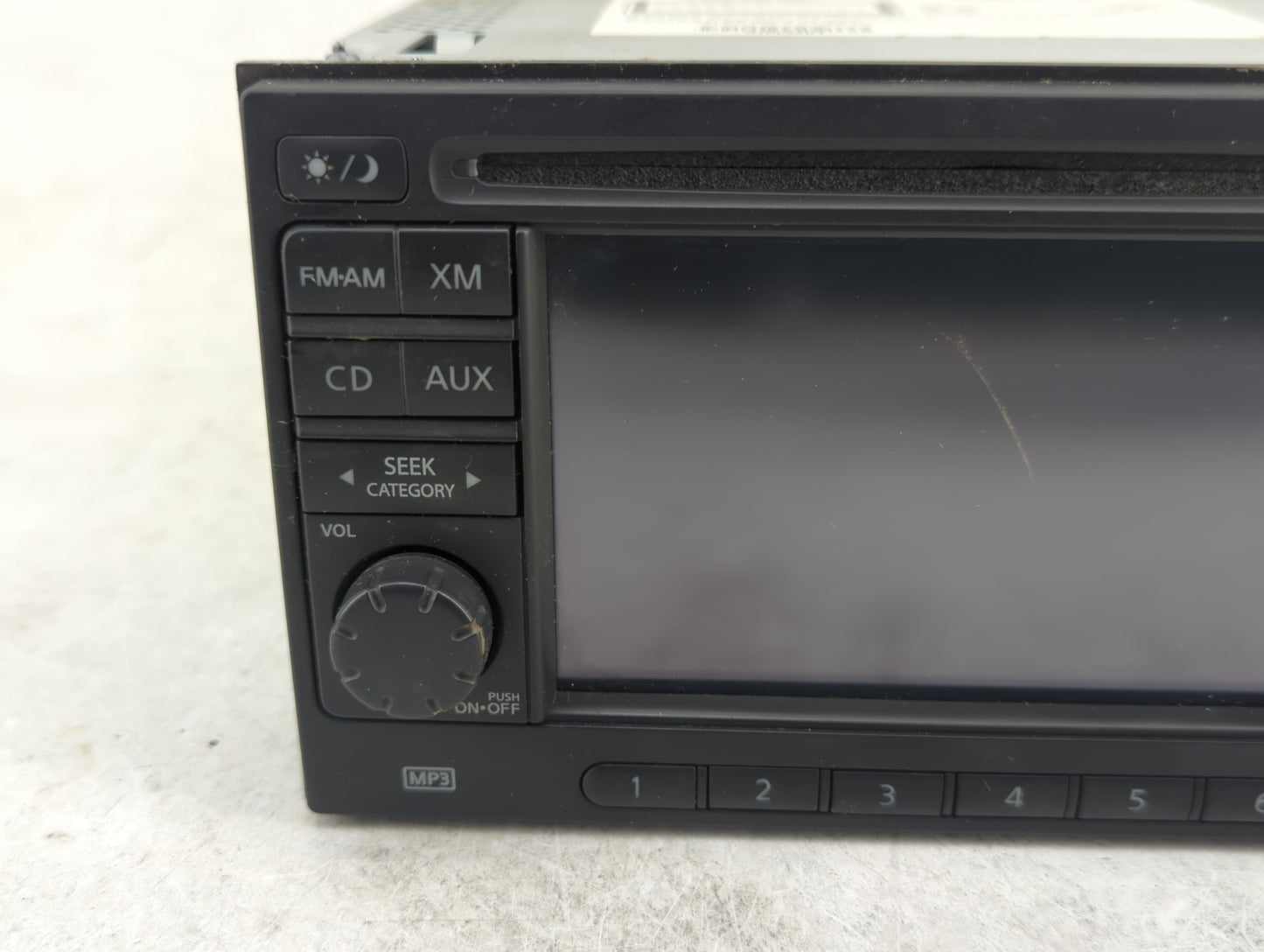 2011 Nissan Rogue Radio AM FM Cd Player Receiver Replacement P/N:25915ZT51D 7 612 830 042 Fits OEM Used Auto Parts - Oemused