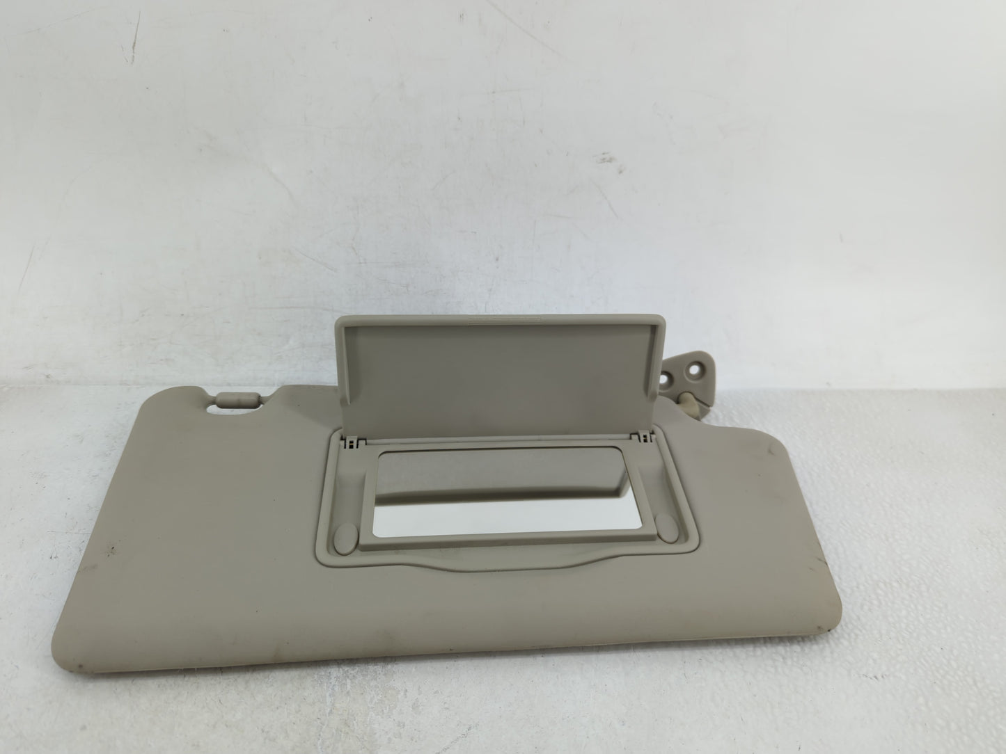 2008-2015 Nissan Rogue Sun Visor Shade Replacement Passenger Right Mirror Fits Fits 2008 2009 2010 2011 2012 2013 2014 2015 