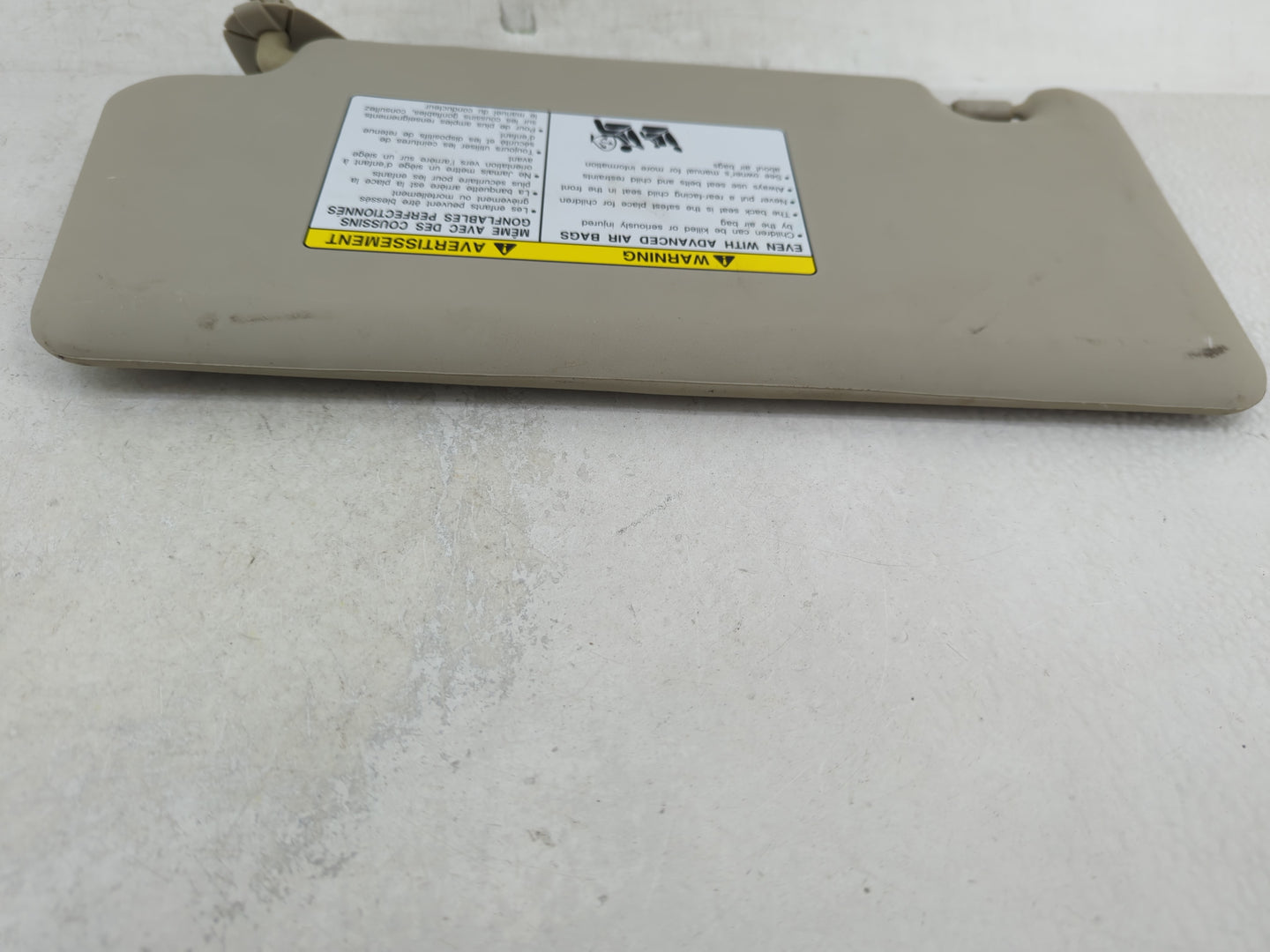 2008-2015 Nissan Rogue Sun Visor Shade Replacement Passenger Right Mirror Fits Fits 2008 2009 2010 2011 2012 2013 2014 2015 