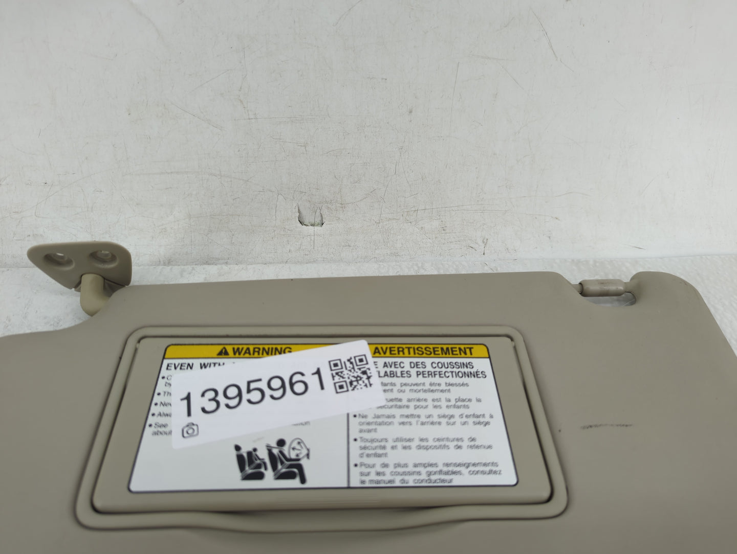 2008-2015 Nissan Rogue Sun Visor Shade Replacement Driver Left Mirror Fits Fits 2008 2009 2010 2011 2012 2013 2014 2015 OEM 