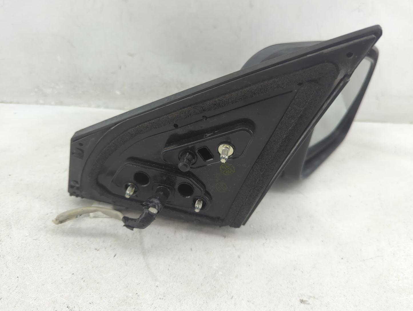 2008-2015 Nissan Rogue Passenger Side View Mirror - Right Door Mirror OEM Used - Oemusedautoparts1.com