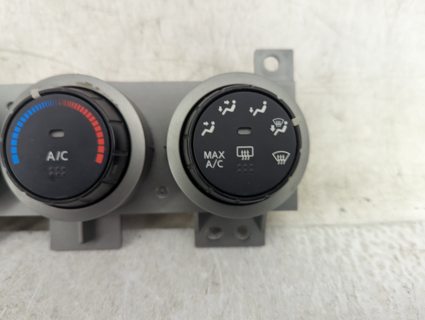 2011-2015 Nissan Rogue Climate Control Module Temperature AC/Heater Replacement P/N:27500 1VL0A Fits Fits 2011 2012 2013 201