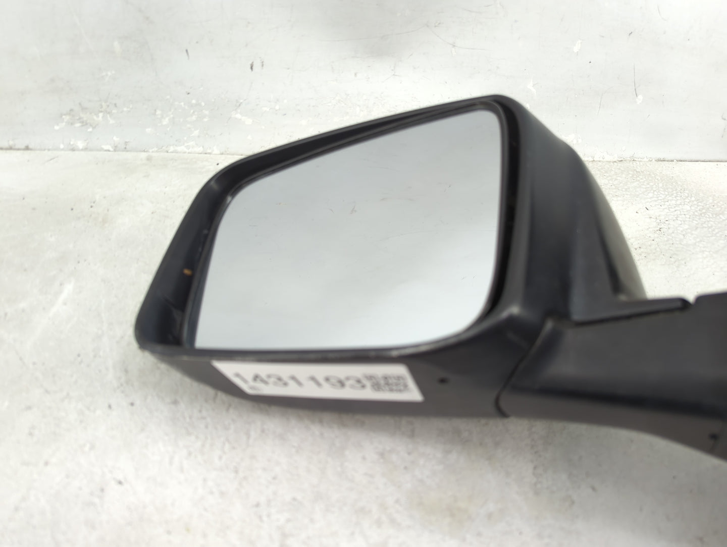 2008-2015 Nissan Rogue Passenger Right Side View Power Door Mirror 1431193 - Oemusedautoparts1.com