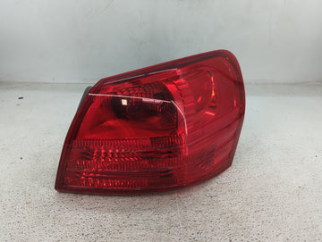 2008-2015 Nissan Rogue Tail Light Assembly Passenger Right OEM Fits Fits 2008 2009 2010 2011 2012 2013 2014 2015 OEM Used Au