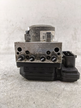 compare product 2011 Nissan Rogue ABS Pump Control Module Replacement P/N:TD8405 MAAN09161607 Fits OEM Used Auto Parts