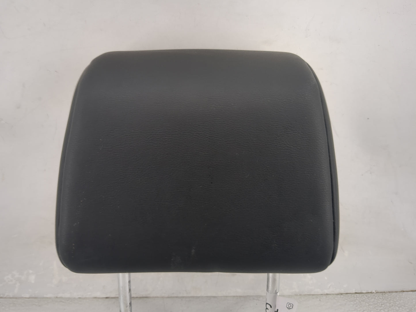 2011 Nissan Rogue Headrest Head Rest Front Driver Seat Black - Oemusedautoparts1.com