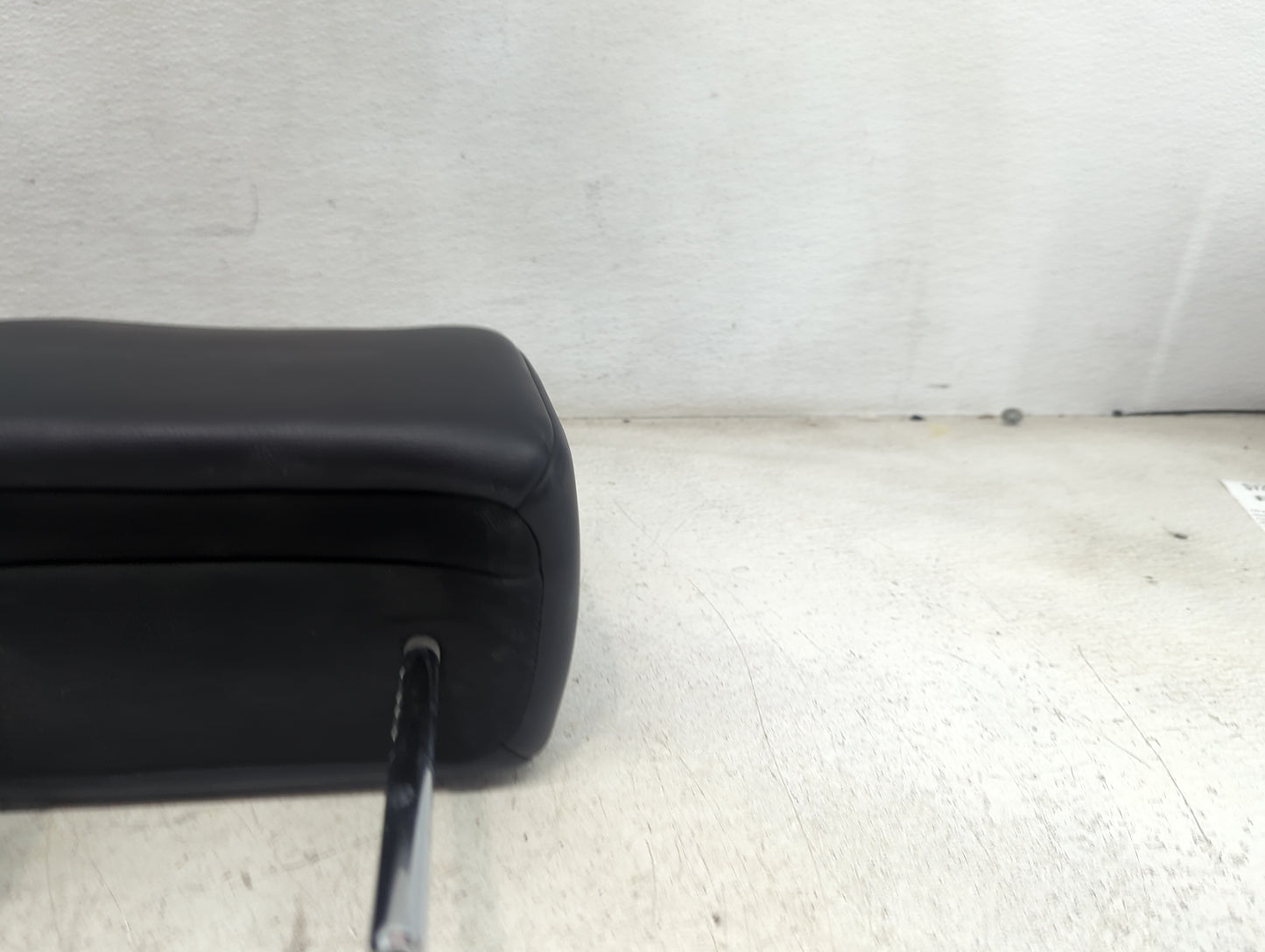 2011 Nissan Rogue Headrest Head Rest Front Driver Passenger Seat Fits OEM Used Auto Parts - Oemusedautoparts1.com