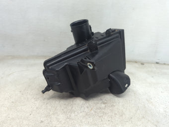 compare product 2011 Nissan Rogue Air Cleaner Intake-duct Hose Tube 1481351
