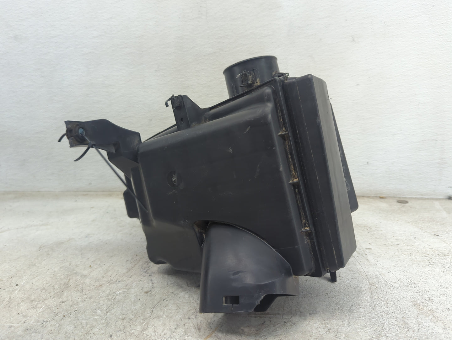 2011 Nissan Rogue Air Cleaner Intake-duct Hose Tube 1481351 - Oemusedautoparts1.com