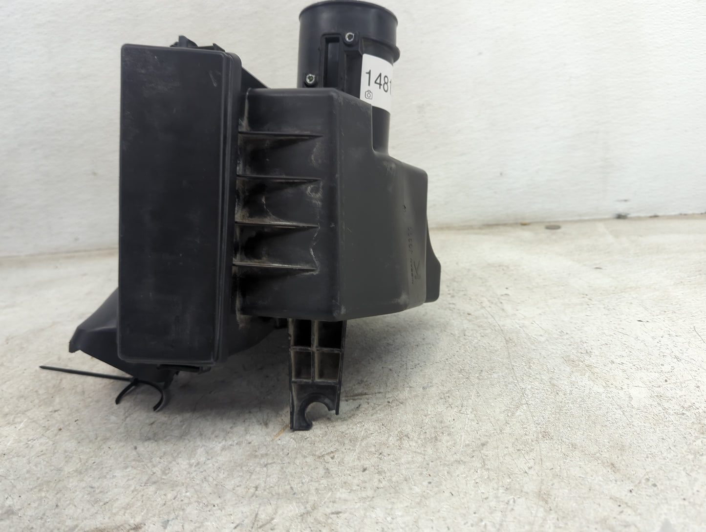 2011 Nissan Rogue Air Cleaner Intake-duct Hose Tube 1481351 - Oemusedautoparts1.com