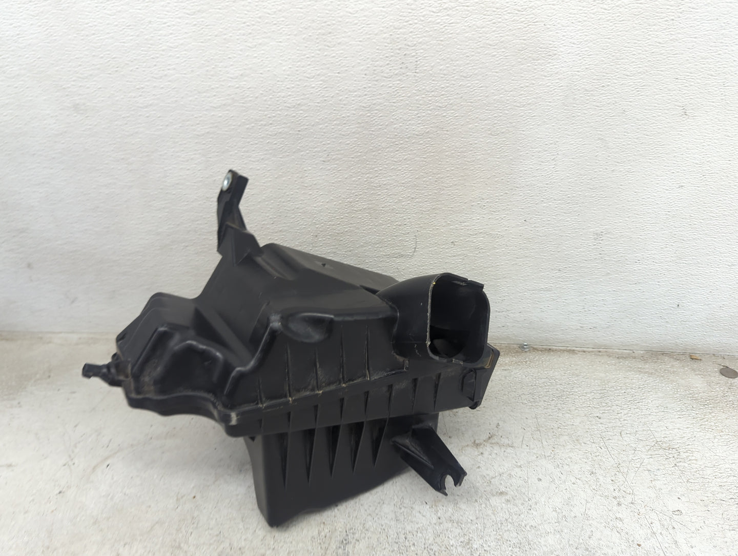 2011 Nissan Rogue Air Cleaner Intake-duct Hose Tube 1481351 - Oemusedautoparts1.com