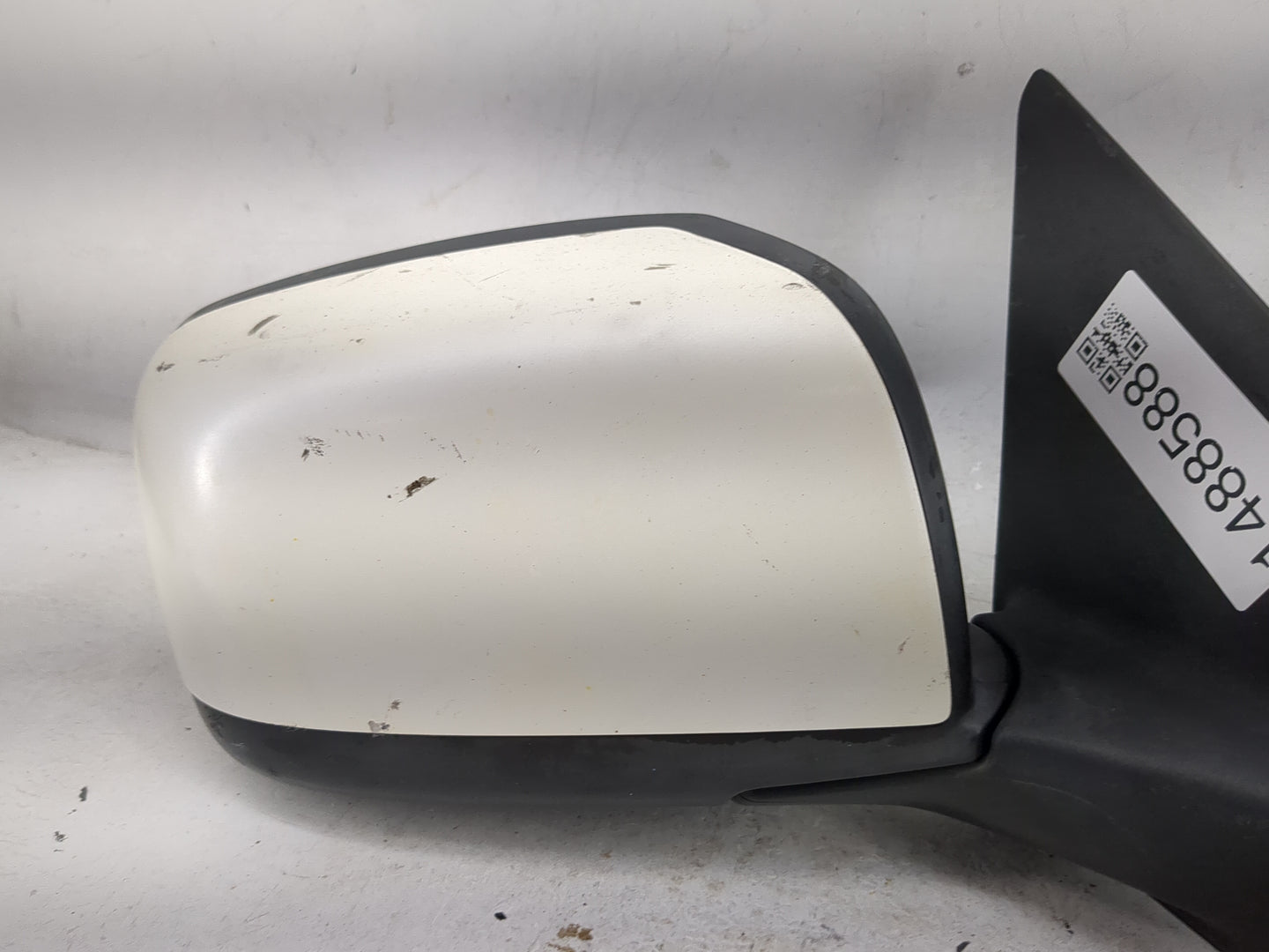 2008-2015 Nissan Rogue Passenger Side View Mirror - Right Door Mirror OEM Used - Oemusedautoparts1.com