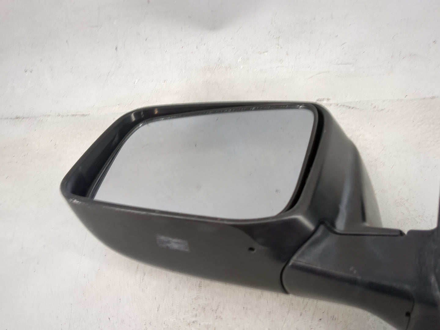 2008-2015 Nissan Rogue Driver Side View Mirror - Left Door Mirror OEM Used - Oemusedautoparts1.com