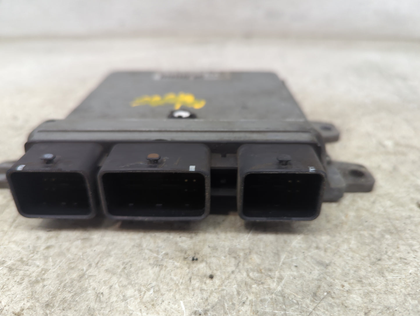2011 Nissan Rogue PCM Engine Control Computer ECU ECM PCU OEM P/N:MEC112-061 A1 Fits OEM Used Auto Parts - Oemusedautoparts1