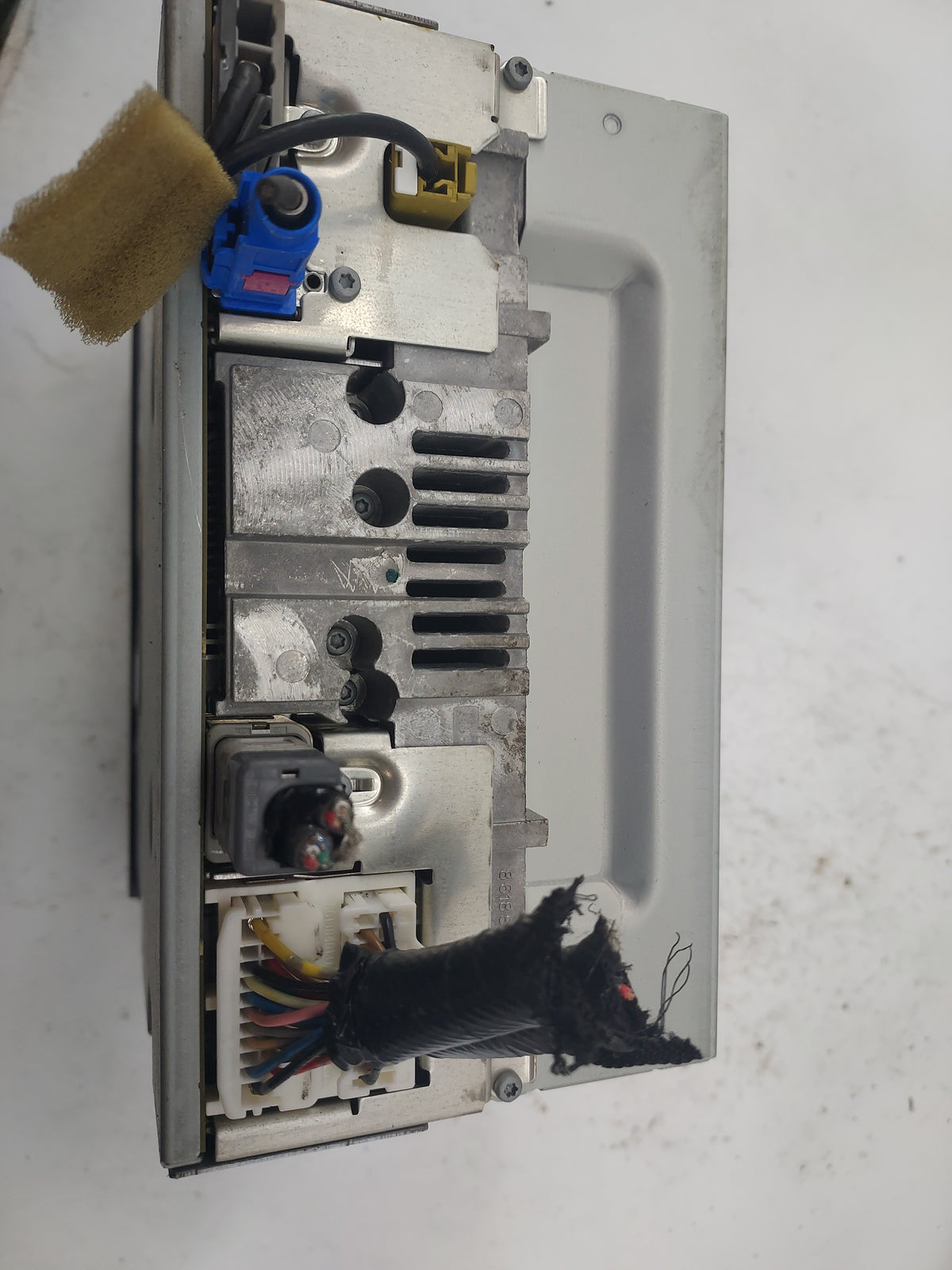 2011-2012 Nissan Rogue Radio AM FM Cd Player Receiver Replacement P/N:259151VK0C 7612830082 Fits Fits 2011 2012 OEM Used Aut
