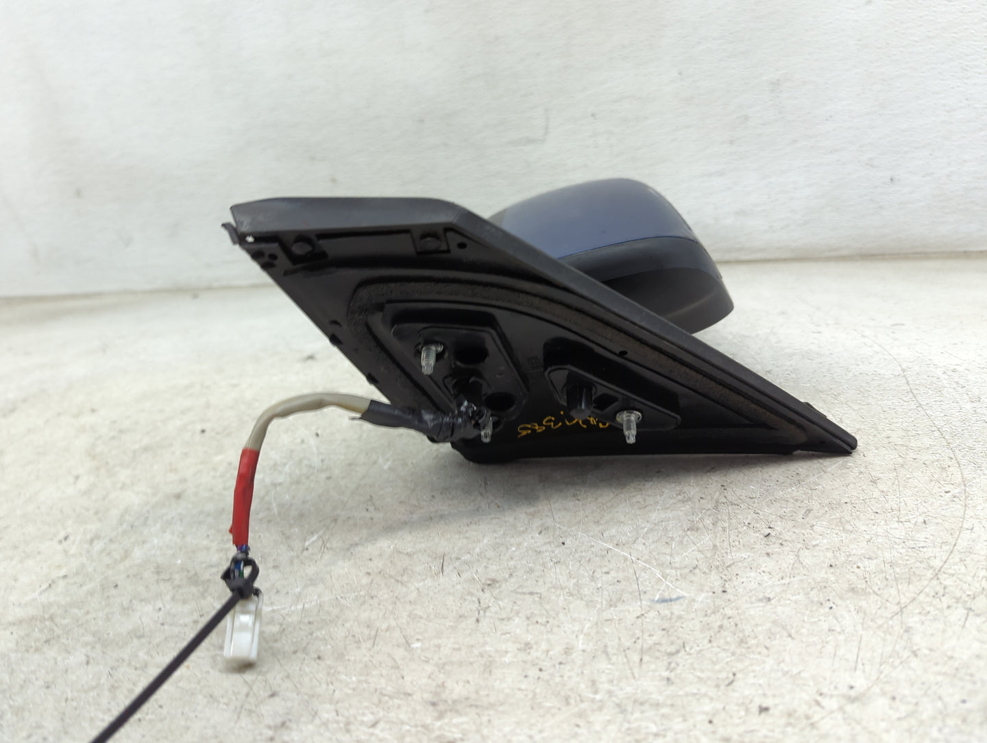 2008-2015 Nissan Rogue Passenger Side View Mirror - Right Door Mirror OEM Used - Oemusedautoparts1.com