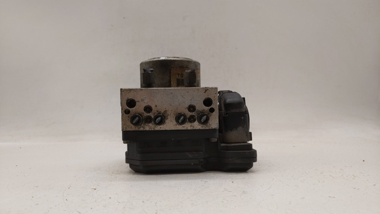 2011 Nissan Rogue ABS Pump Control Module Replacement P/N:47660 JM13A Fits OEM Used Auto Parts - Oemusedautoparts1.com