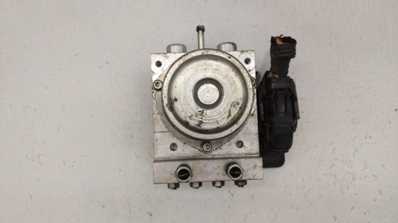 2011 Nissan Rogue ABS Pump Control Module Replacement P/N:47660 JM13A Fits OEM Used Auto Parts - Oemusedautoparts1.com