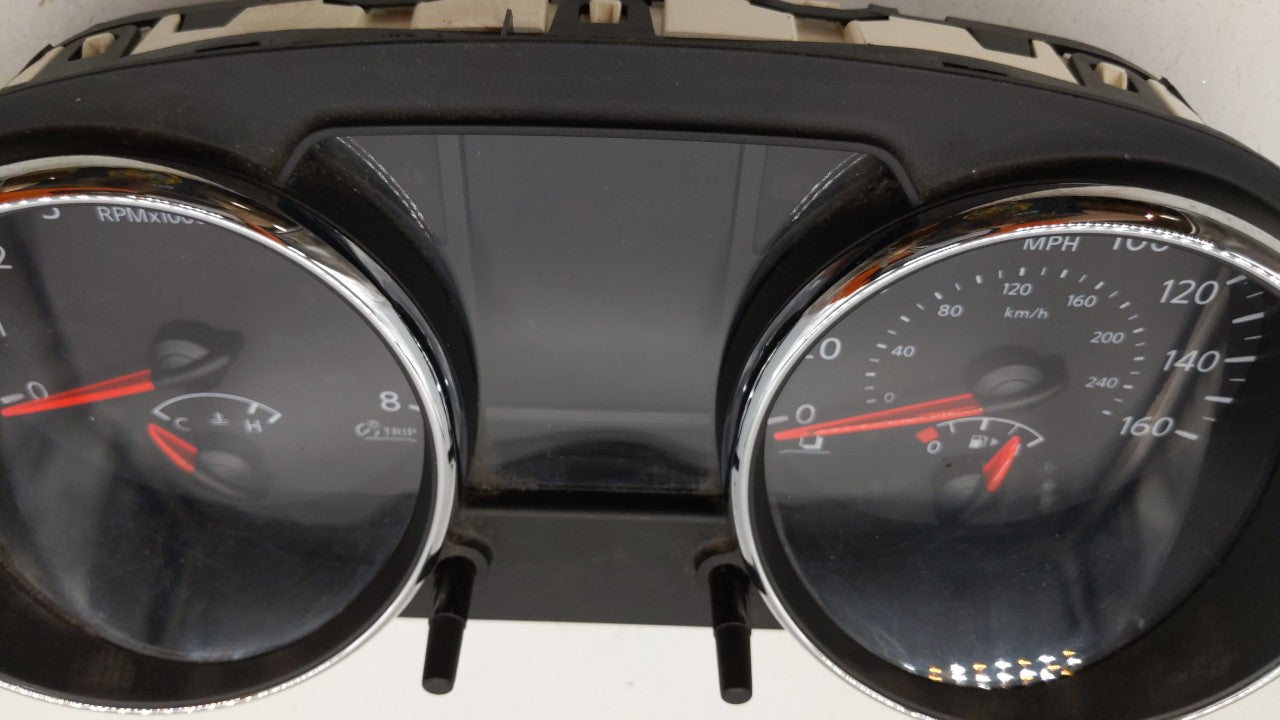 2011-2012 Nissan Rogue Instrument Cluster Speedometer Gauges P/N:24810-1VX5A 24810 1VK0A Fits Fits 2011 2012 OEM Used Auto P
