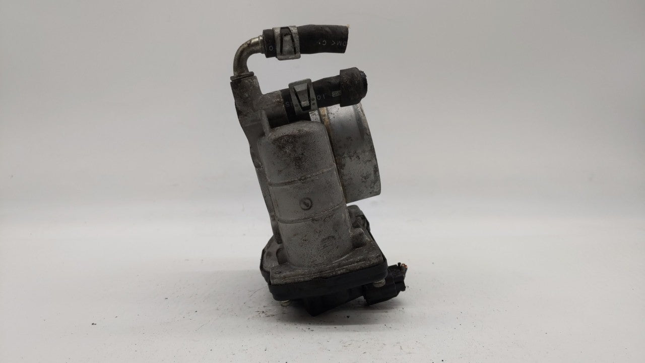 2008-2011 Nissan Rogue Throttle Body P/N:RME60-15 Fits Fits 2007 2008 2009 2010 2011 2012 2013 OEM Used Auto Parts - Oemused