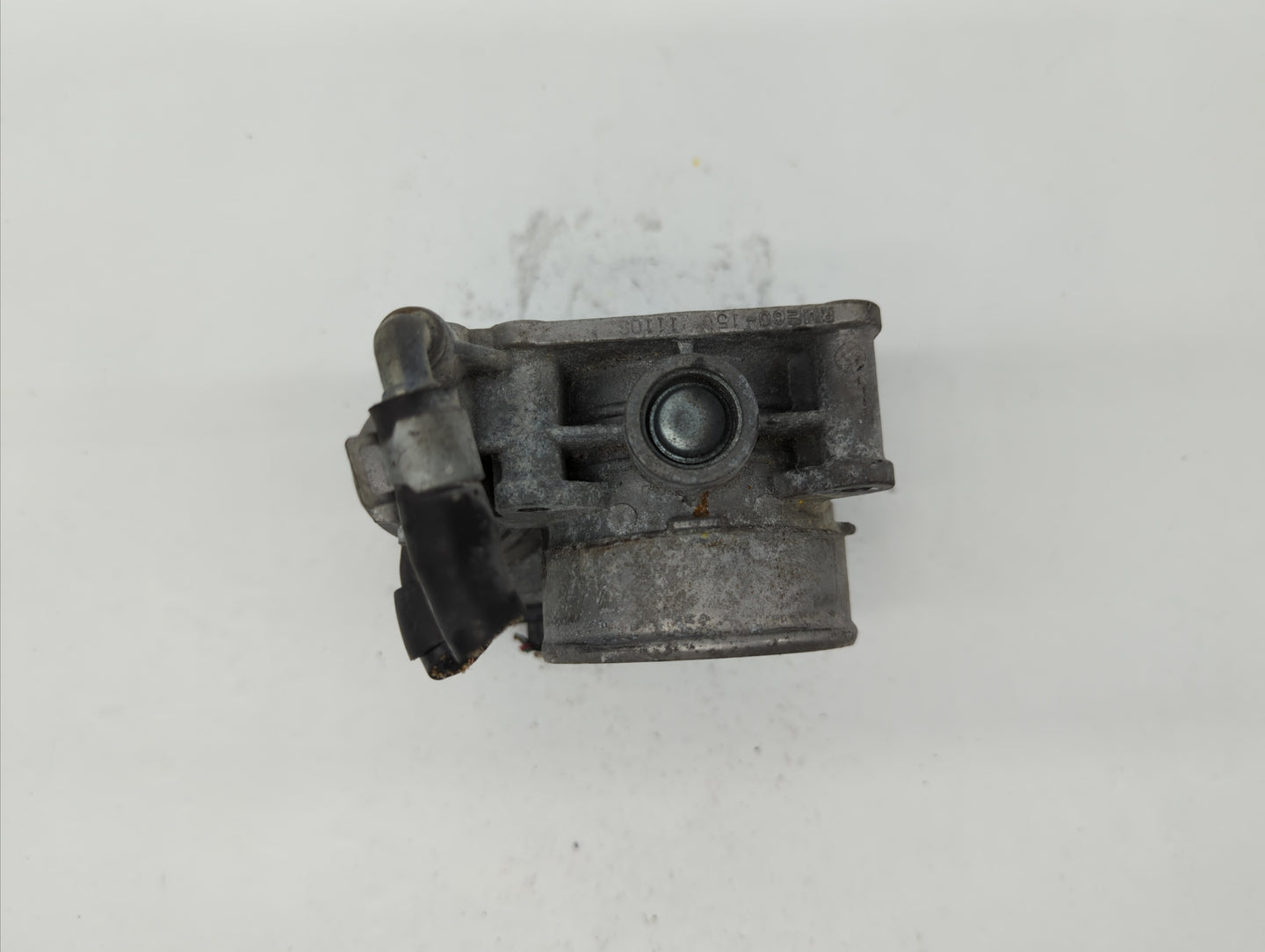 2011-2015 Nissan Rogue Throttle Body P/N:526-01 RME60-15 Fits Fits 2011 2012 2013 2014 2015 OEM Used Auto Parts - Oemusedaut