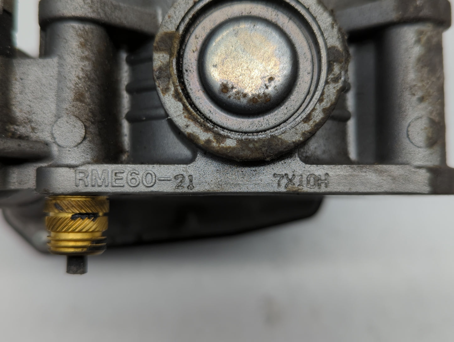 2011-2015 Nissan Rogue Throttle Body P/N:526-01 RME60-15 Fits Fits 2011 2012 2013 2014 2015 OEM Used Auto Parts - Oemusedaut