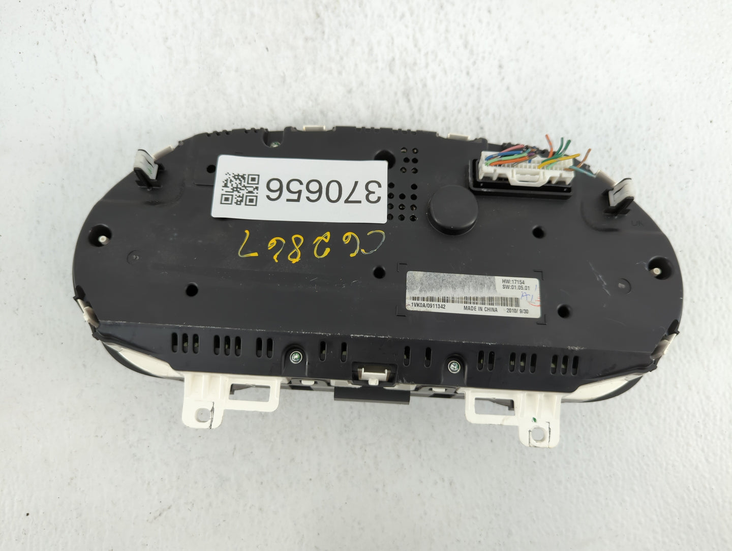 2011-2012 Nissan Rogue Instrument Cluster Speedometer Gauges P/N:24810 1VX0A 24810-1VX5A, 24810 1VK0A Fits Fits 2011 2012 OE
