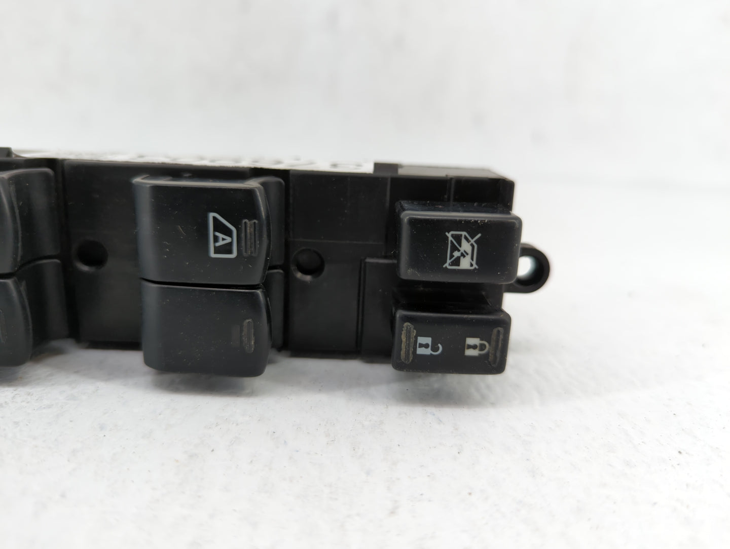 2011-2015 Nissan Rogue Master Power Window Switch Replacement Driver Side Left P/N:157589 25411 1KA5A Fits OEM Used Auto Par