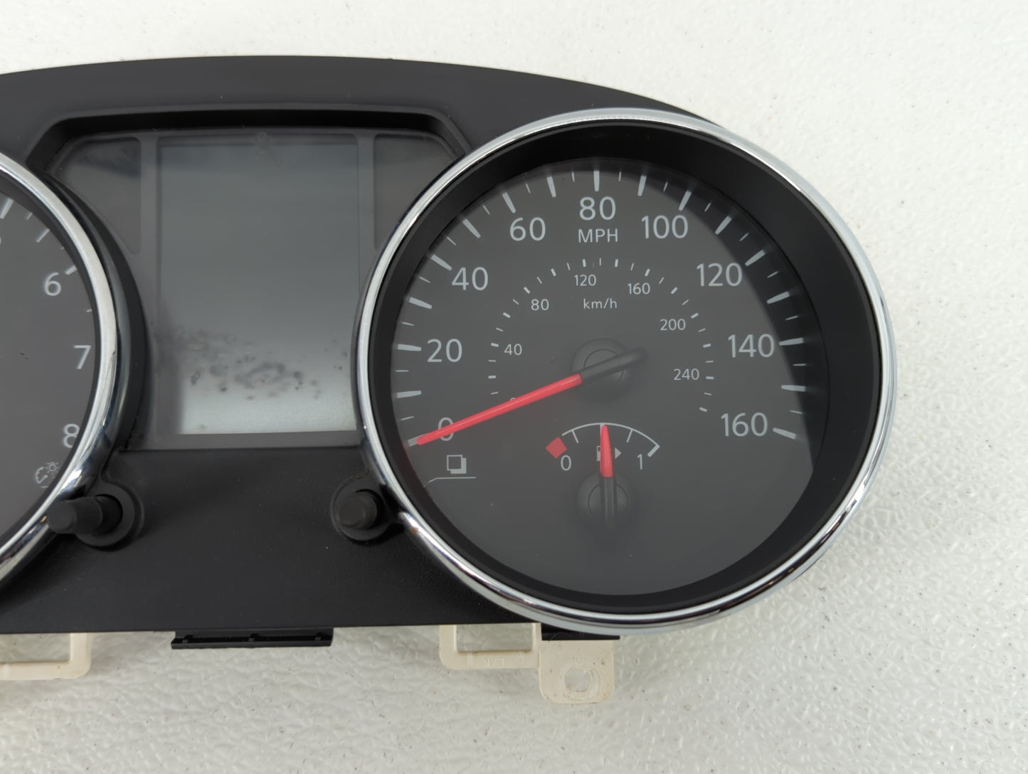 2011-2012 Nissan Rogue Instrument Cluster Speedometer Gauges P/N:24810 1VX0A 24810-1VX5A, 24810 1VK0A Fits Fits 2011 2012 OE